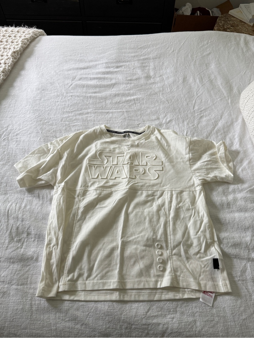 Disney Star Wars Cream Embossed Logo Tee